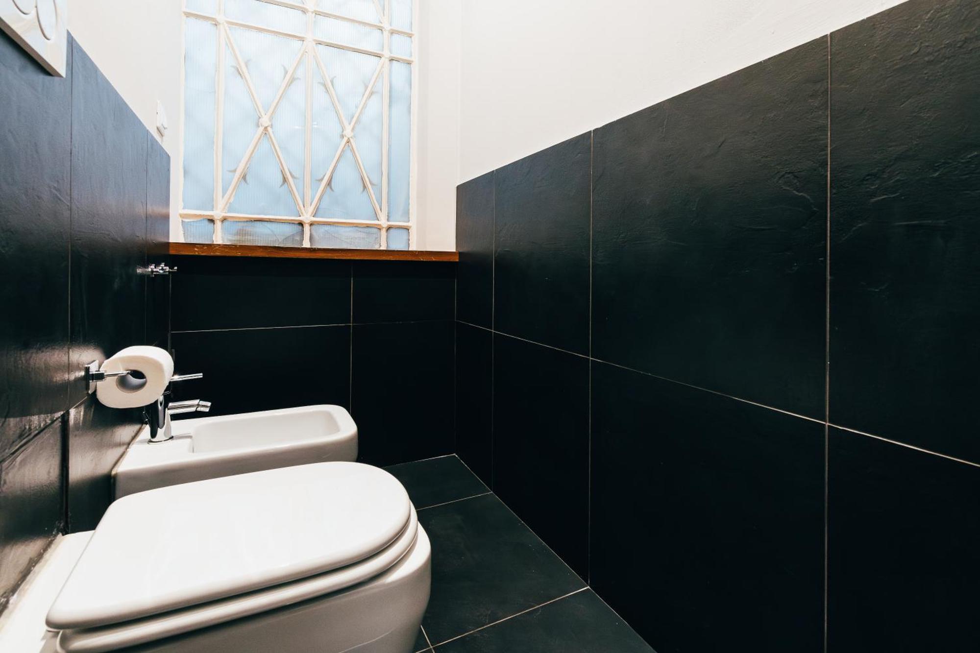 Bologna Suites - Private Bathroom 외부 사진
