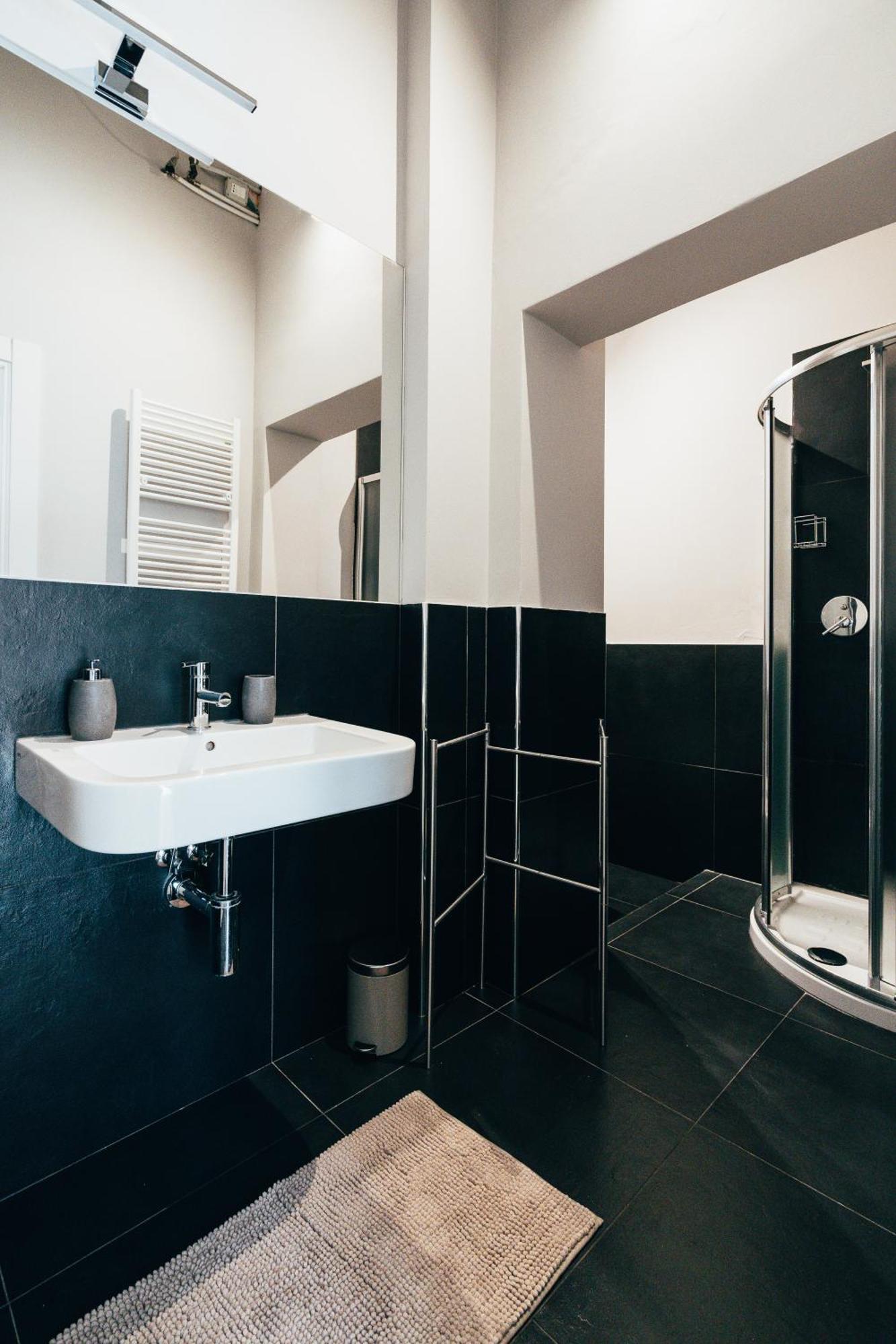 Bologna Suites - Private Bathroom 외부 사진